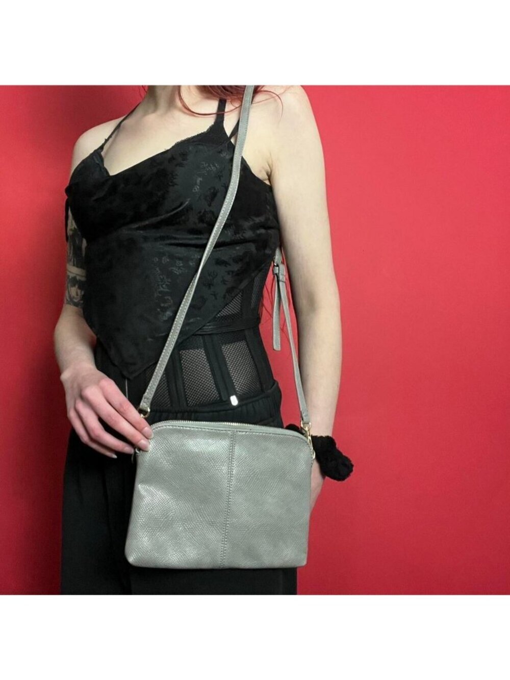 Louenhide / Grey mini purse with gold hardware​​